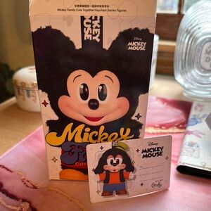 Disney Popmart Mickey family plush pendant Goofy